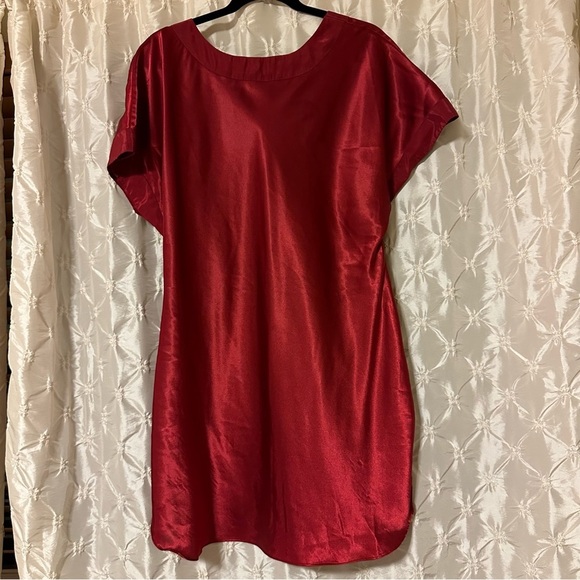 Victoria’s Secret Vintage 90s Red Satin Night Gown Shirt Gold Label - Picture 4 of 9